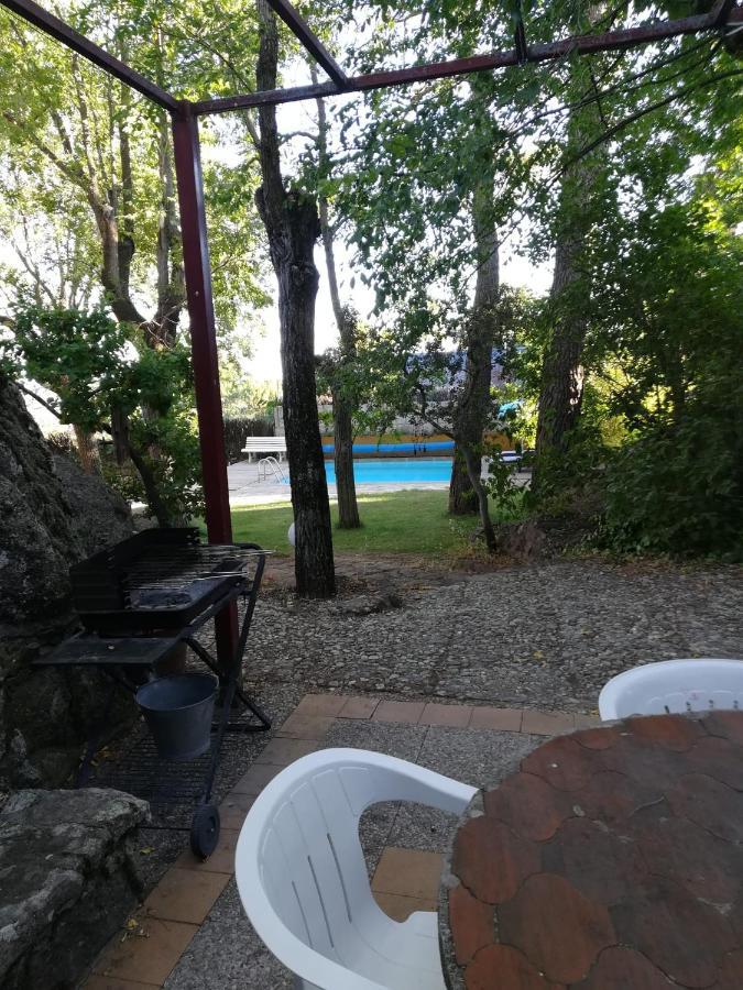 Zarzalejo Casita En La Sierraヴィラ エクステリア 写真